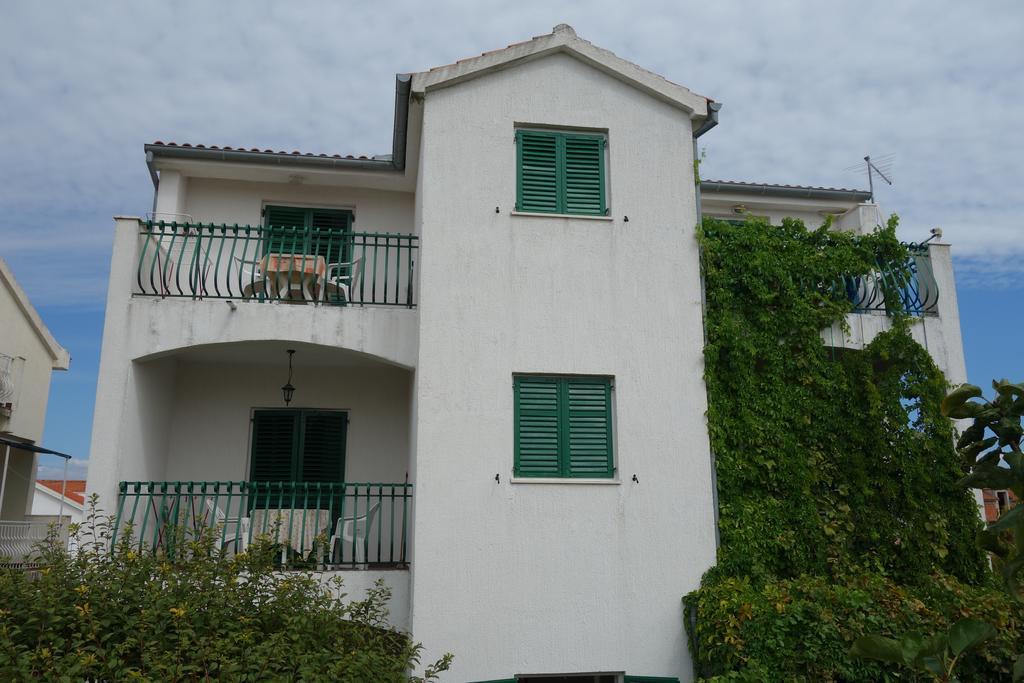Apartments Nada Vodice Room photo